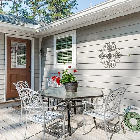 Hawthorne Vacation Rental With Access To Cue Lake